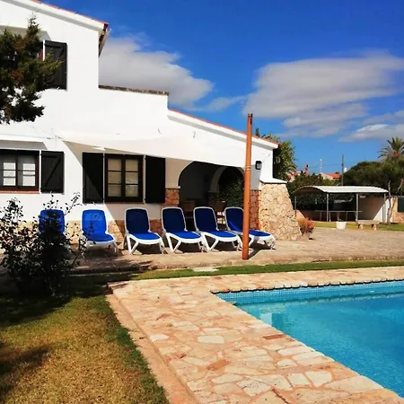 Privada Con Piscina Y Jardin A 200 Metros De La Playa Holiday home
