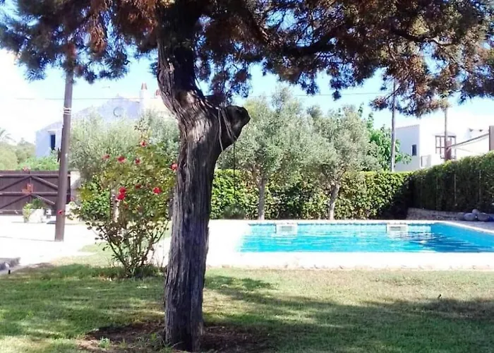 Privada Con Piscina Y Jardin A 200 Metros De La Playa