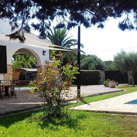 Privada Con Piscina Y Jardin A 200 Metros De La Playa Casa vacanze